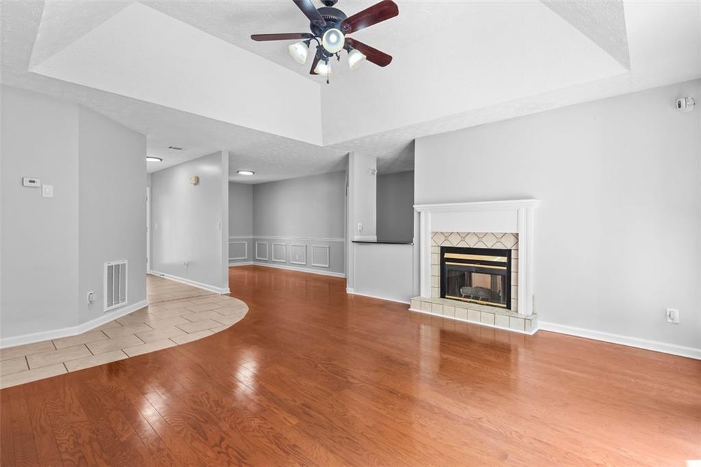 221 The Esplanade Way, Loganville, Georgia image 10