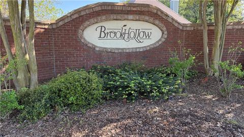 Photo of 11395 Brookhollow Trail, Alpharetta, GA 30022 (MLS # 7560145)