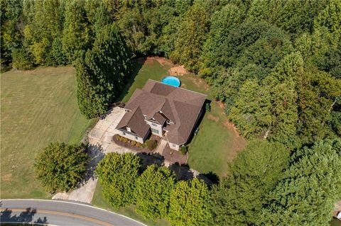 A home in Dahlonega