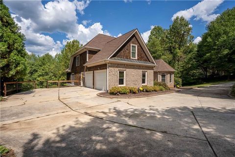 A home in Dahlonega