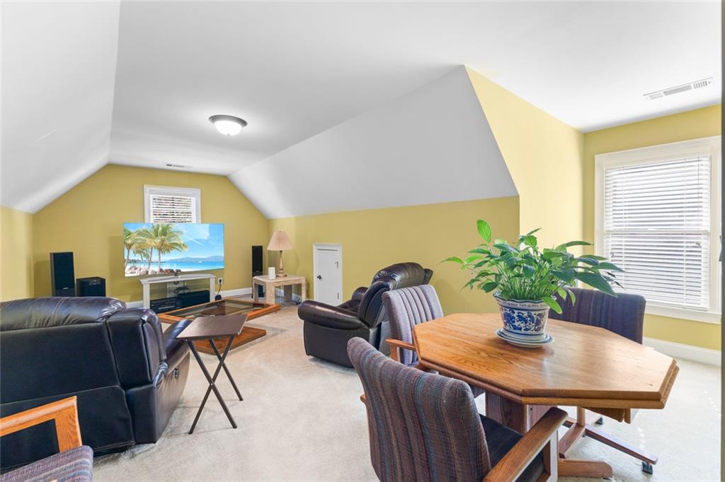 SUMMERHAVEN - Residential