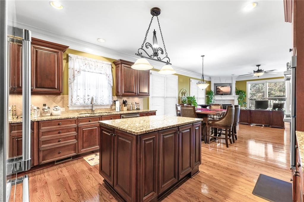 SUMMERHAVEN - Residential