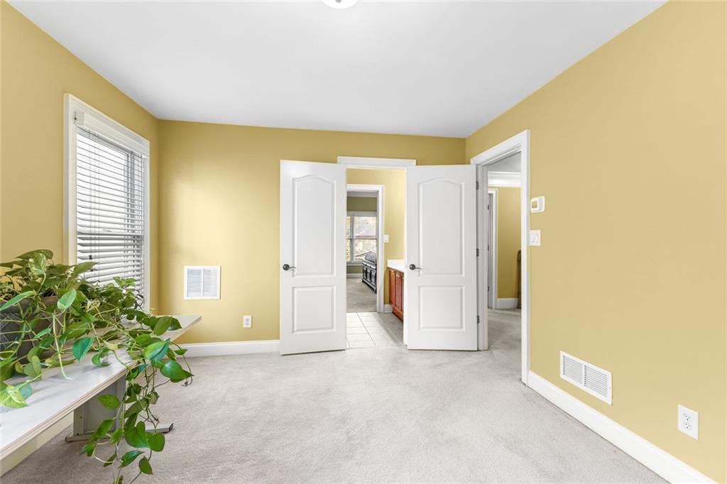 SUMMERHAVEN - Residential