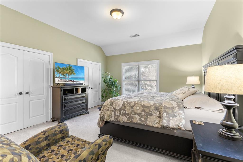 SUMMERHAVEN - Residential