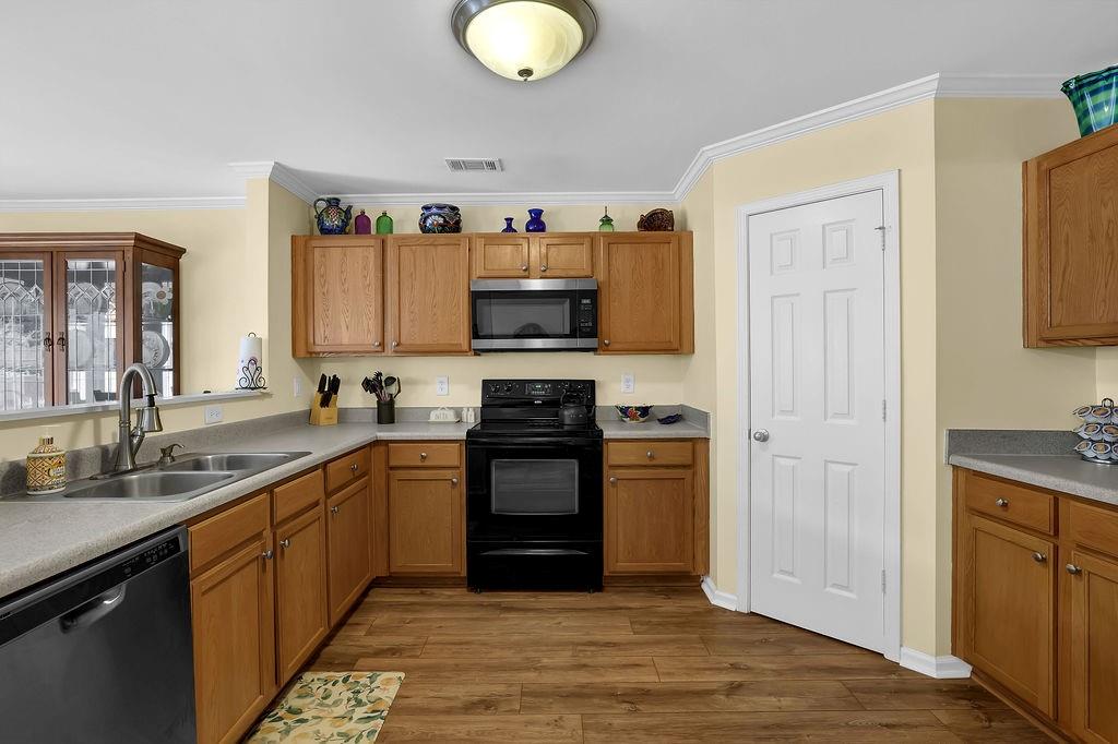 2480 Sheldon Place, Cumming, Georgia image 9