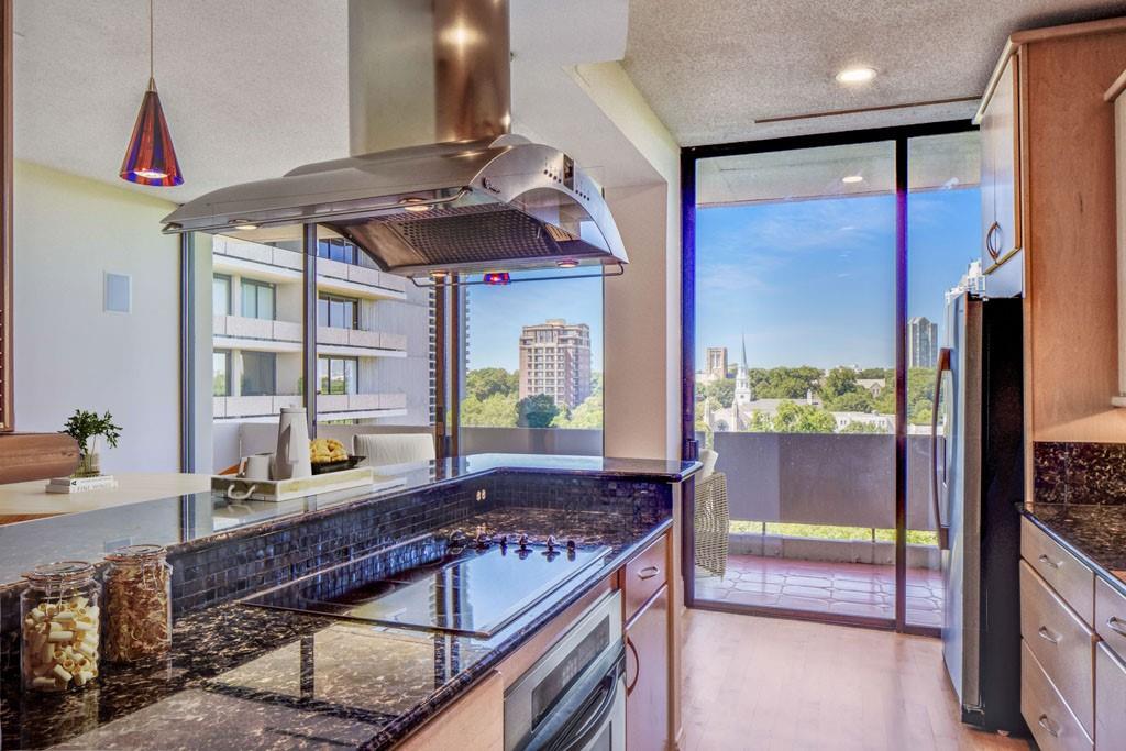 2575 Peachtree Road NE 15G