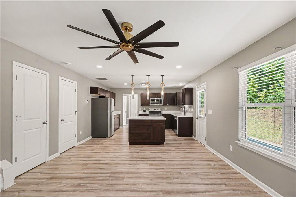 1128 Oak Hollow Lane