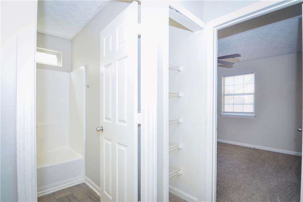 Waterford on Ellis - Residential Lease