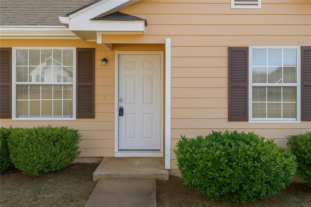 Waterford on Ellis - Residential Lease