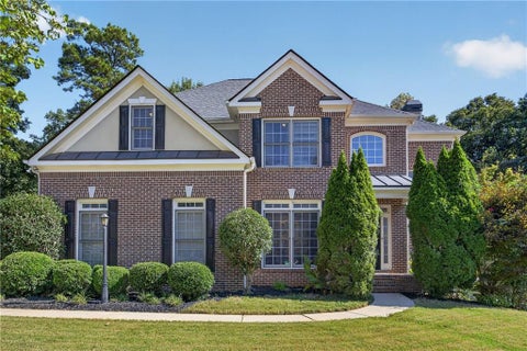 Homes For Sale - 71 Ashdowne Way<br/> Acworth, GA 30101