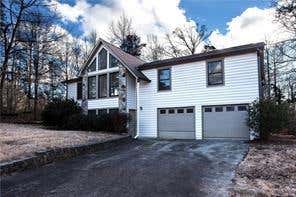 Homes For Rent - 2250 Sims Drive<br/> Marietta, GA 30066