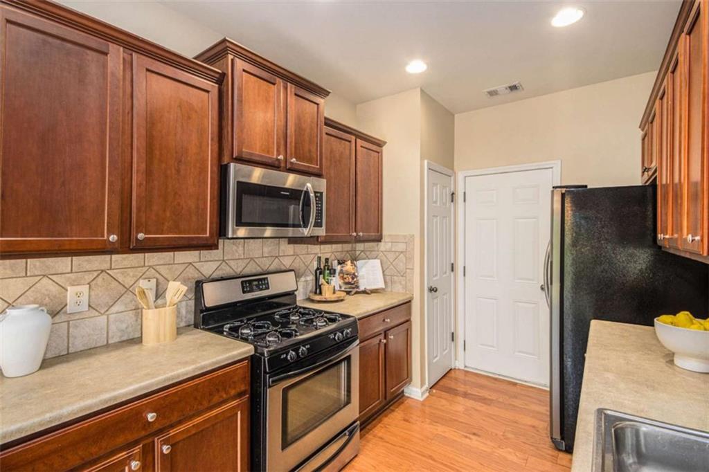 3364 Thornbridge Drive, Powder Springs, Georgia image 16