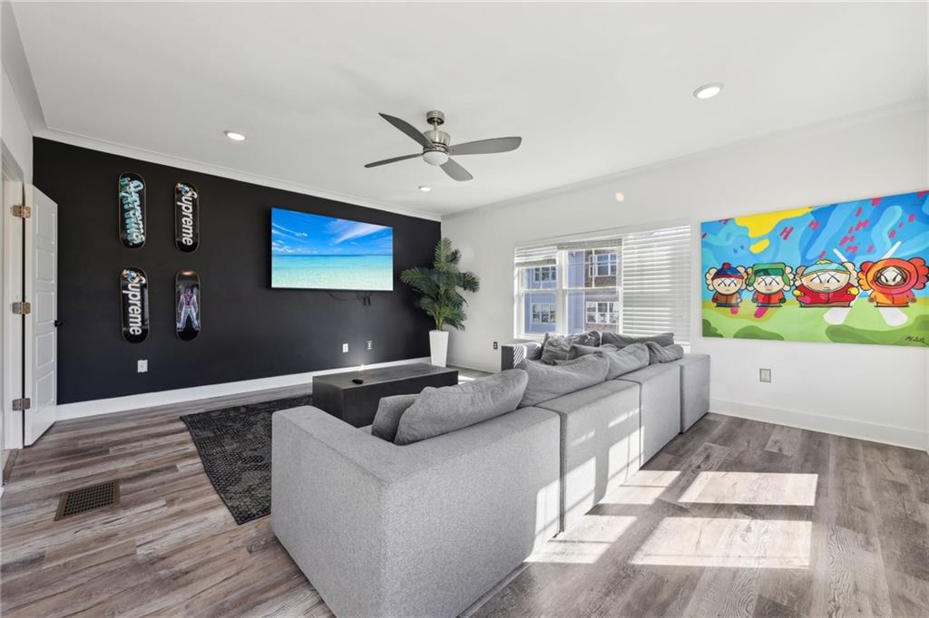 2000 Ocean Drive NW