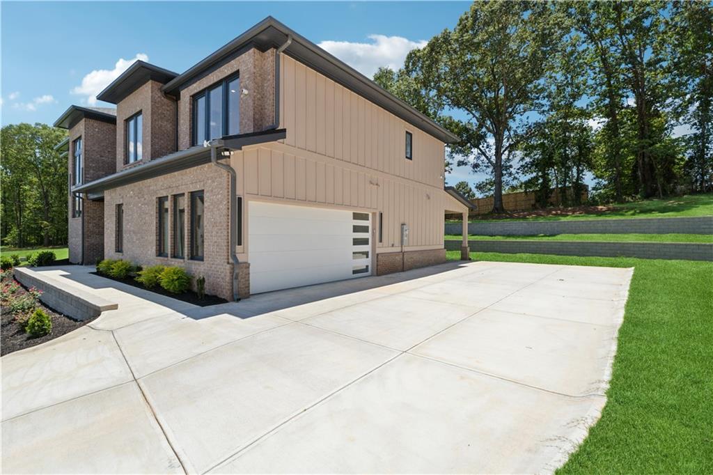 156 Rocky Ridge Way