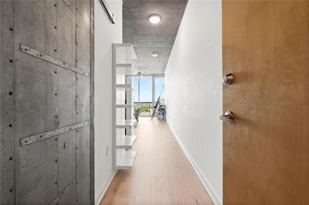 3324 Peachtree Road NE 1512