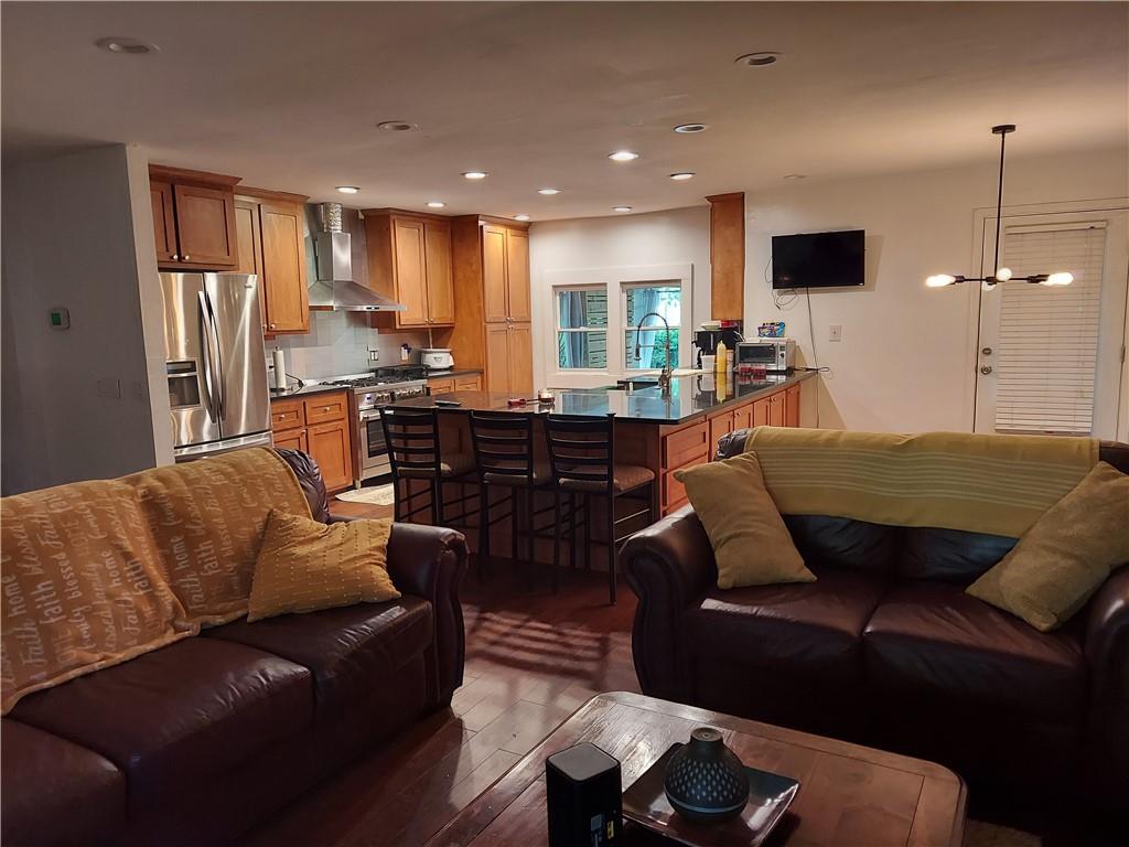 2401 Chauncey Lane SW