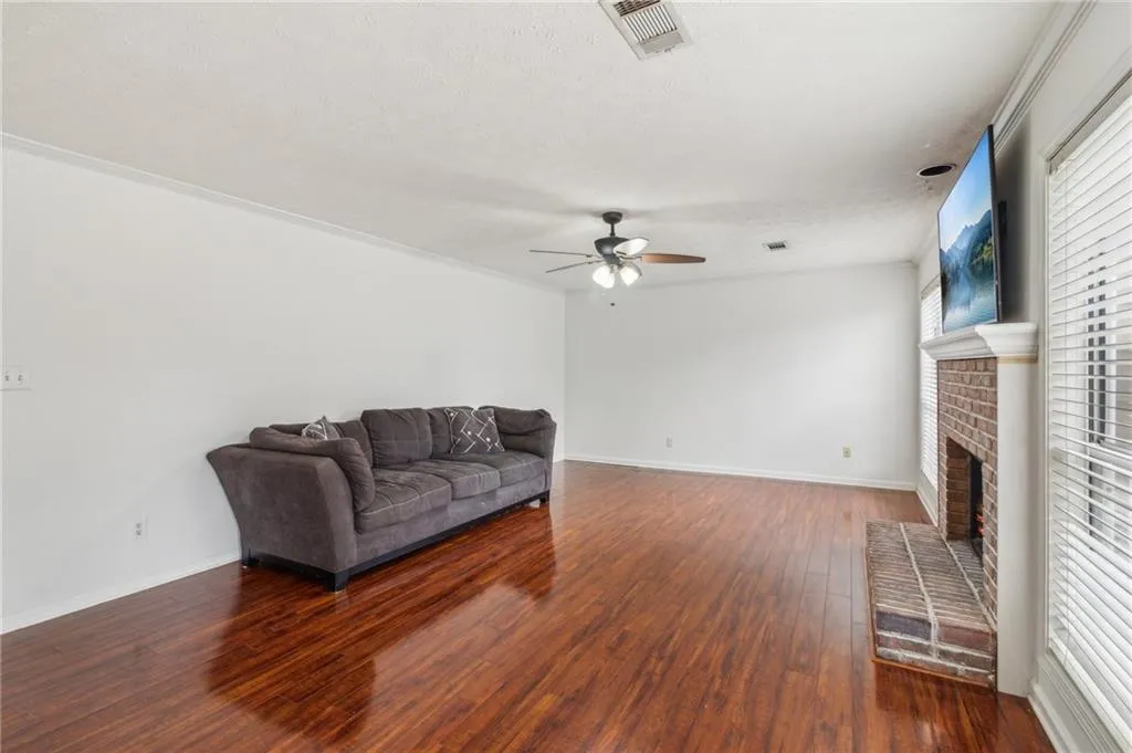 Lawrenceville, Georgia 30043, United States, 3 Bedrooms Bedrooms, ,3 BathroomsBathrooms,Residential,Active,88778