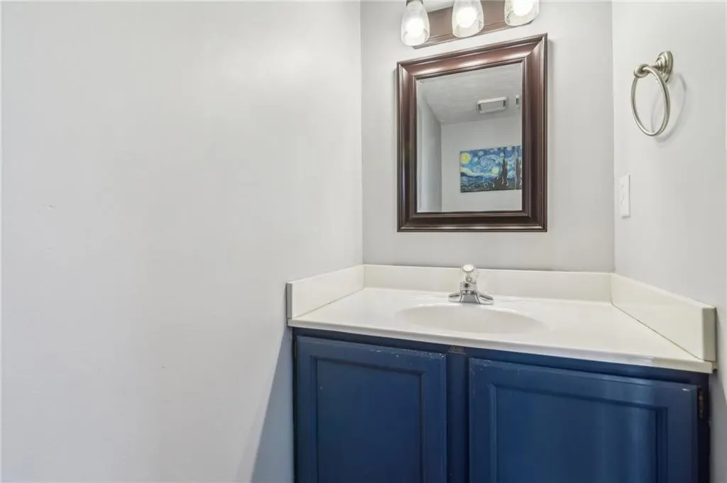 Lawrenceville, Georgia 30043, United States, 3 Bedrooms Bedrooms, ,3 BathroomsBathrooms,Residential,Active,88778