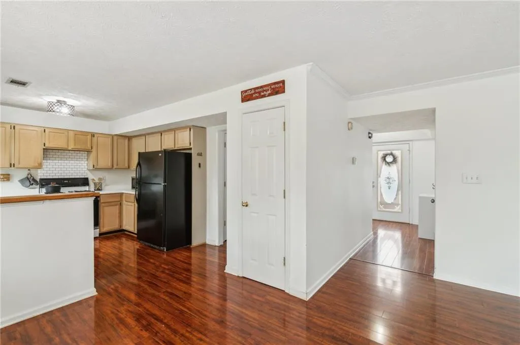 Lawrenceville, Georgia 30043, United States, 3 Bedrooms Bedrooms, ,3 BathroomsBathrooms,Residential,Active,88778