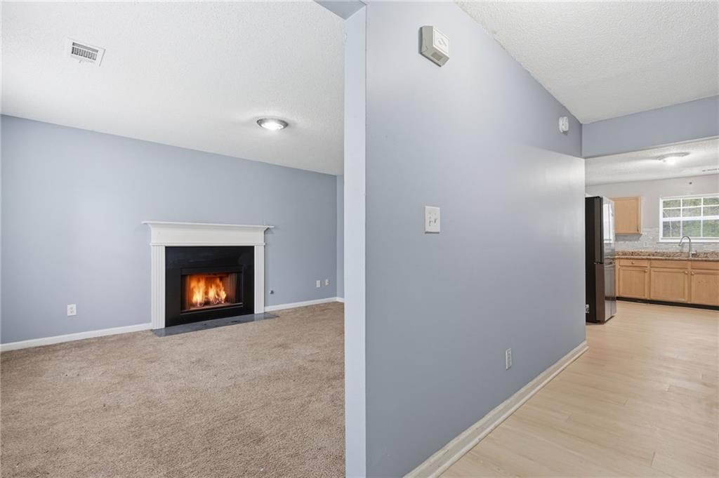 2125 Shoals Way