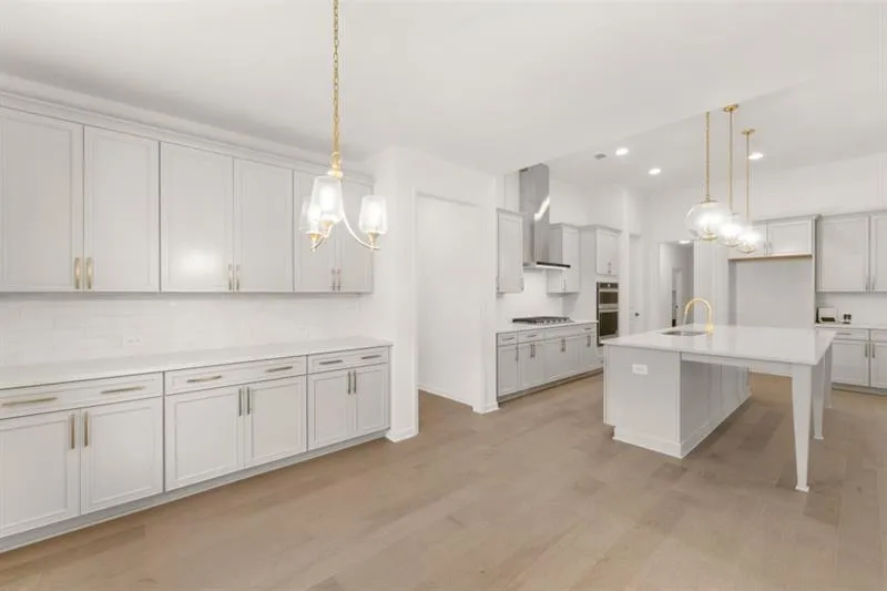 Snellville, Georgia 30078, United States, 2 Bedrooms Bedrooms, ,2 BathroomsBathrooms,Residential,Active,84923