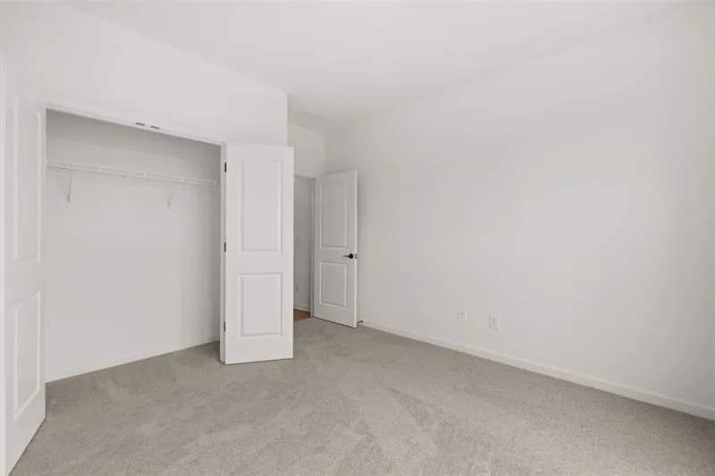 Snellville, Georgia 30078, United States, 2 Bedrooms Bedrooms, ,2 BathroomsBathrooms,Residential,Active,84923