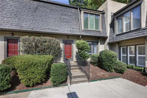Condo For Sale - 27 Ivy Ridge<br/> Atlanta, GA 30342