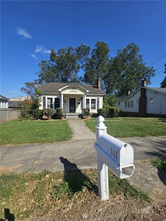 Built in 1925, this 3-bedroom, 1-bath home offers 1,391 sq ft of living space on a 7,840 sq ft lot in Cedartown. Features include a fireplace, central cooling, and a functional floor plan ready for your updates. The home has an asphalt roof, raised foundation, and classic charm with plenty of potential. Conveniently located near schools, shopping, and local amenities, this property is an excellent opportunity for buyers or investors looking for value in Polk County. Call Big Jason at 770-546-5288 or Main Street Realty at 770-749-7900