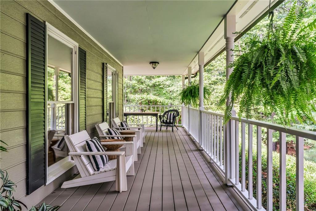 317 Green Ridge Road SE