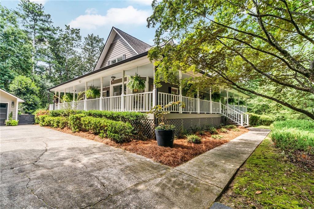 317 Green Ridge Road SE