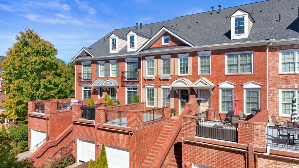 5905 Waters Edge Trail