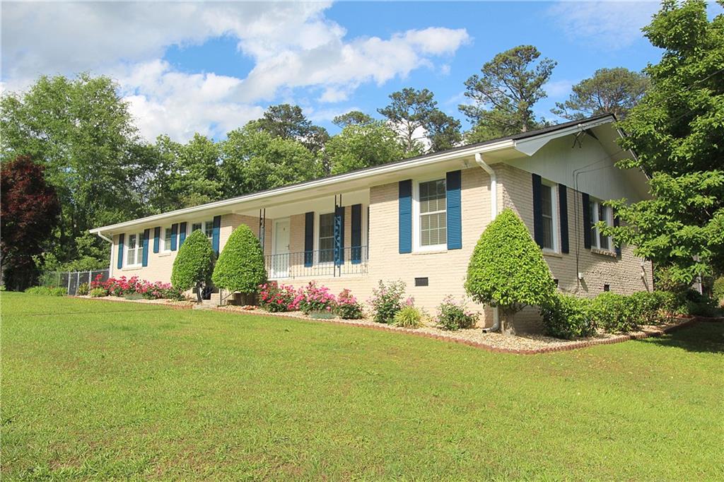 175 Brookhaven Drive, Marietta, Georgia image 3