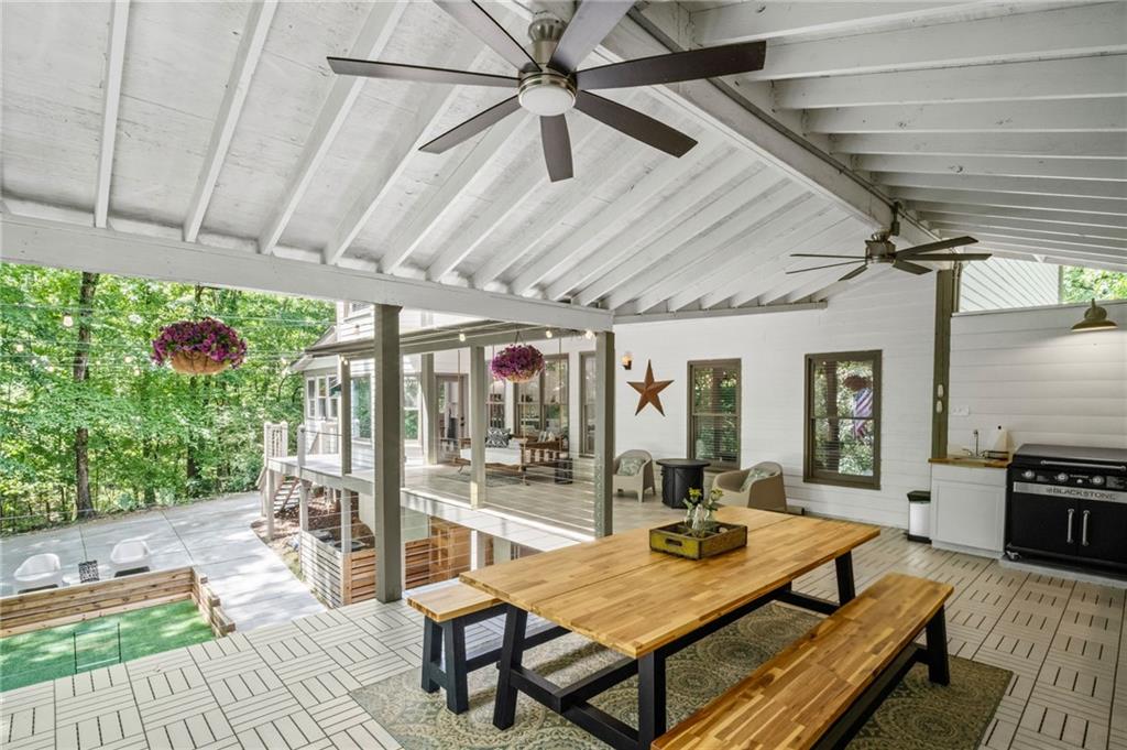 2535 Hampton Trail