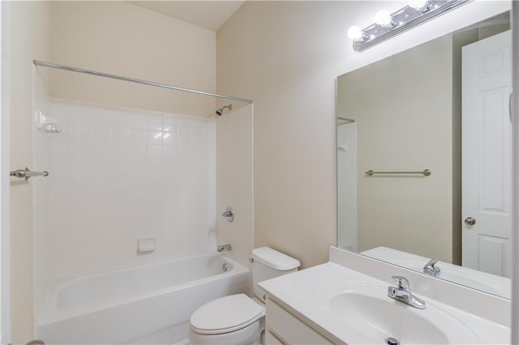 764 Morganton Drive, Johns Creek, Georgia image 17