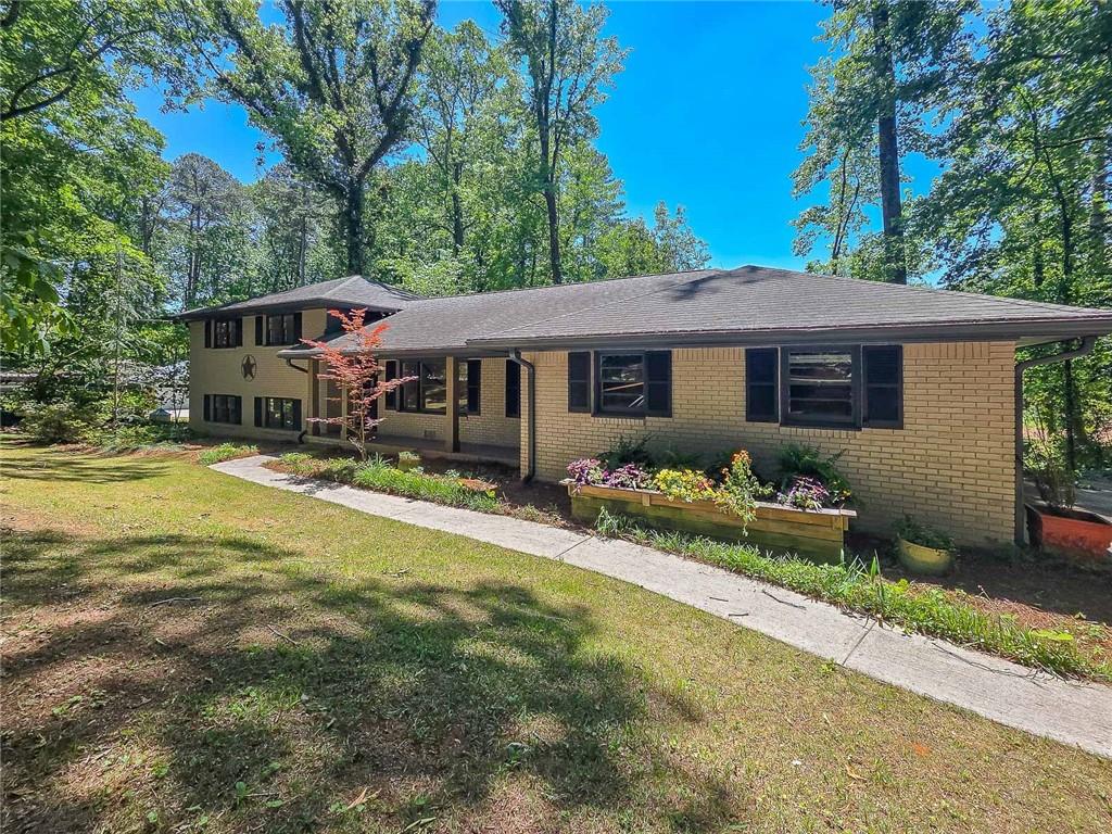 3873 Samaria Court