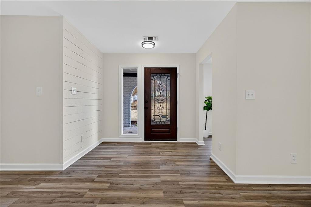 1188 Cottonwood Drive NE