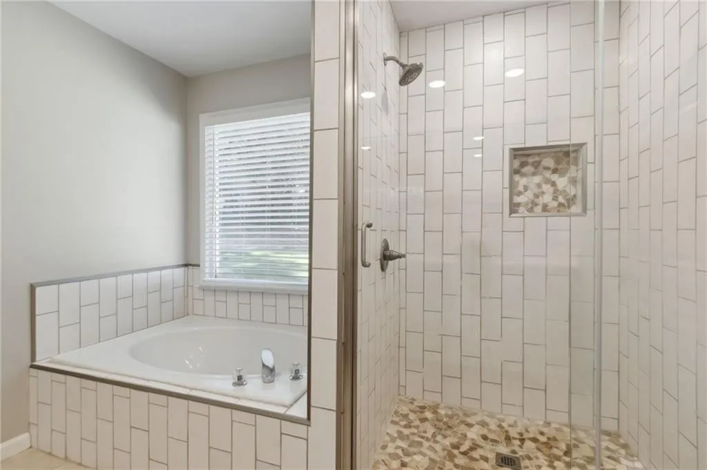 Marietta, Georgia 30064, United States, 3 Bedrooms Bedrooms, ,3 BathroomsBathrooms,Residential,Active,189665