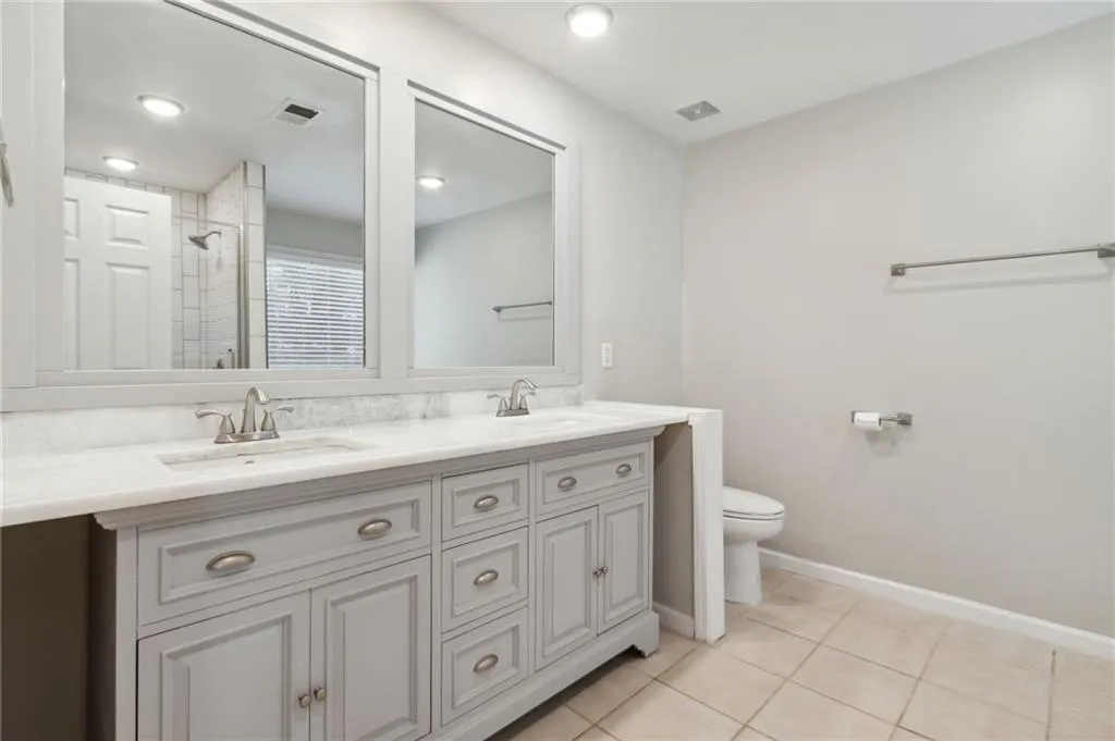 Marietta, Georgia 30064, United States, 3 Bedrooms Bedrooms, ,3 BathroomsBathrooms,Residential,Active,189665