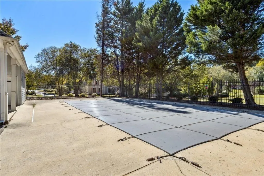 Marietta, Georgia 30064, United States, 3 Bedrooms Bedrooms, ,3 BathroomsBathrooms,Residential,Active,189665