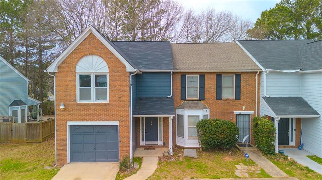 8045 Woodlake Drive, Riverdale, Georgia image 1