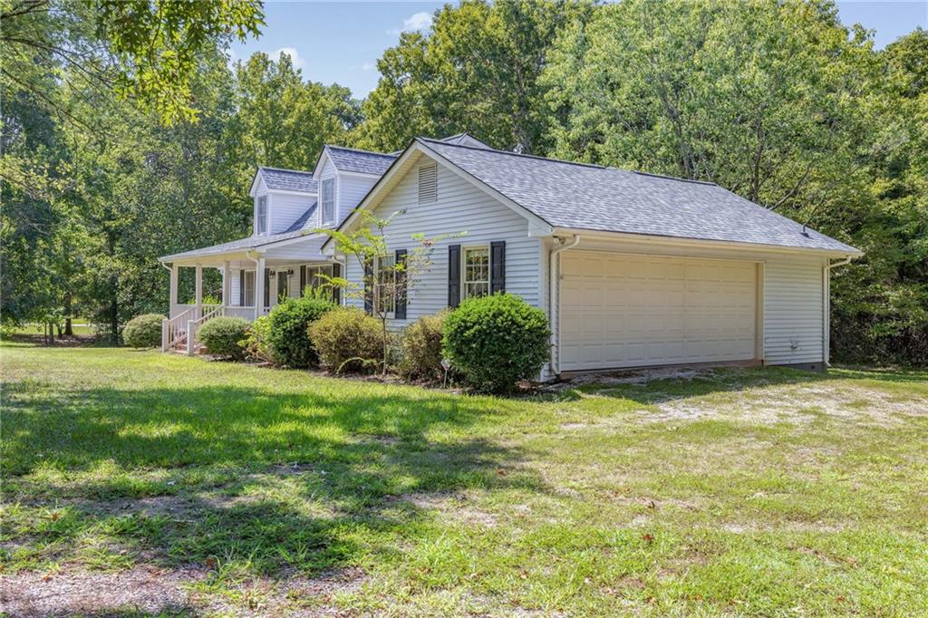 2821 Hog Mountain Road