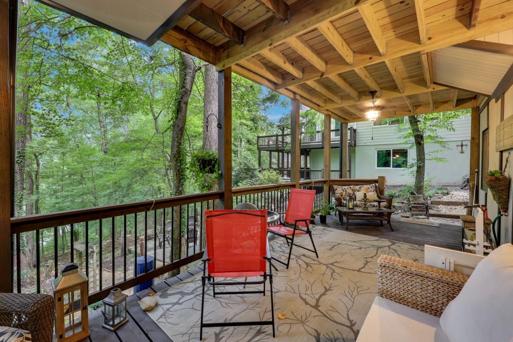 Lanier Country Club Estates - Residential