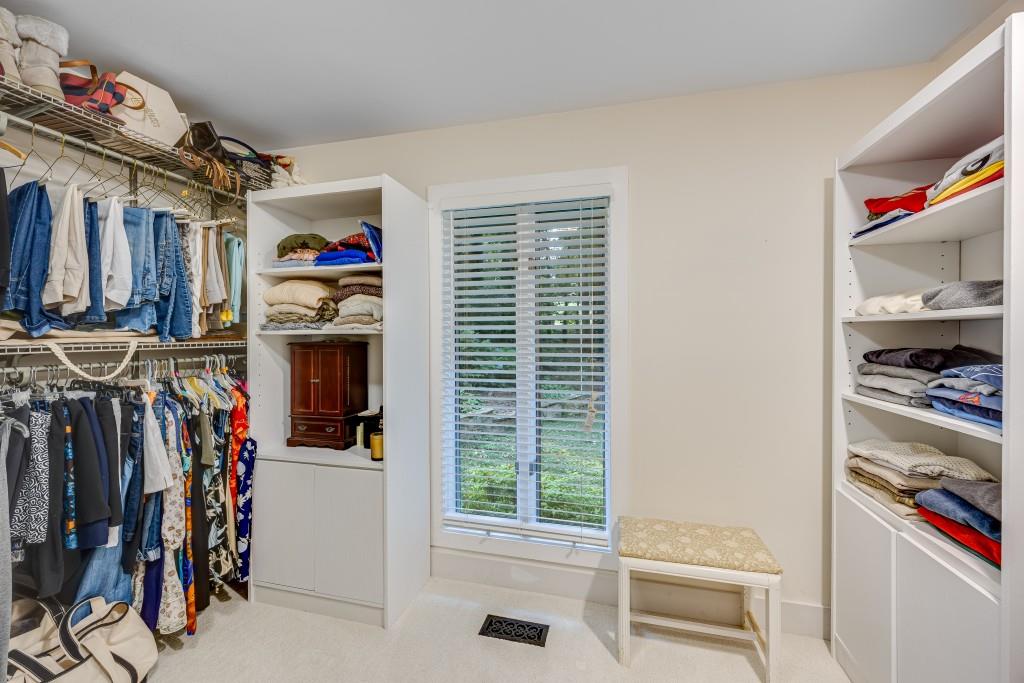 Lanier Country Club Estates - Residential