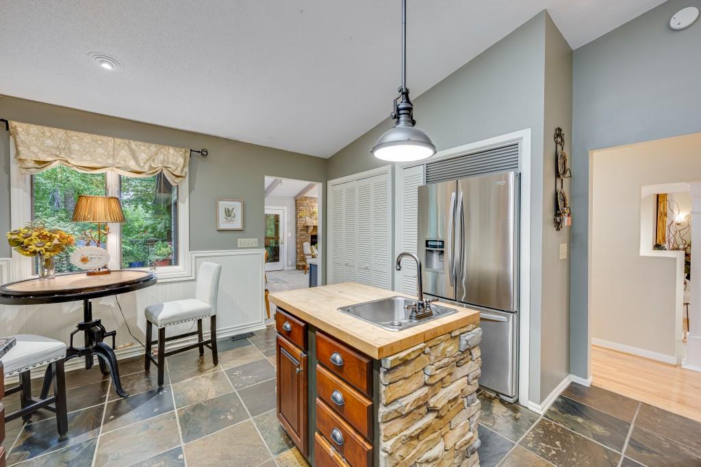 Lanier Country Club Estates - Residential