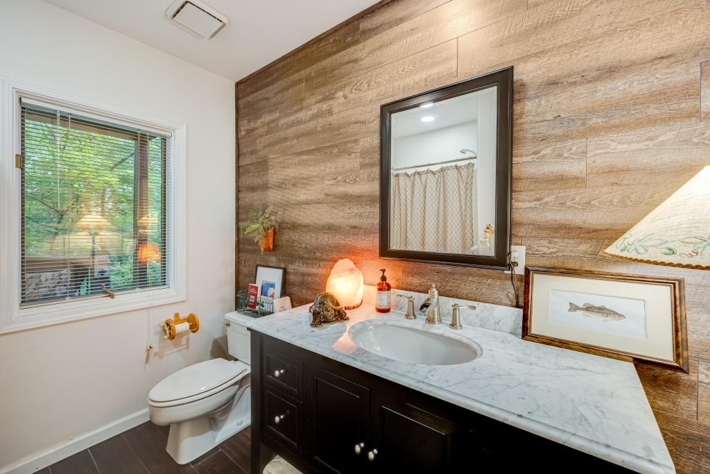 Lanier Country Club Estates - Residential
