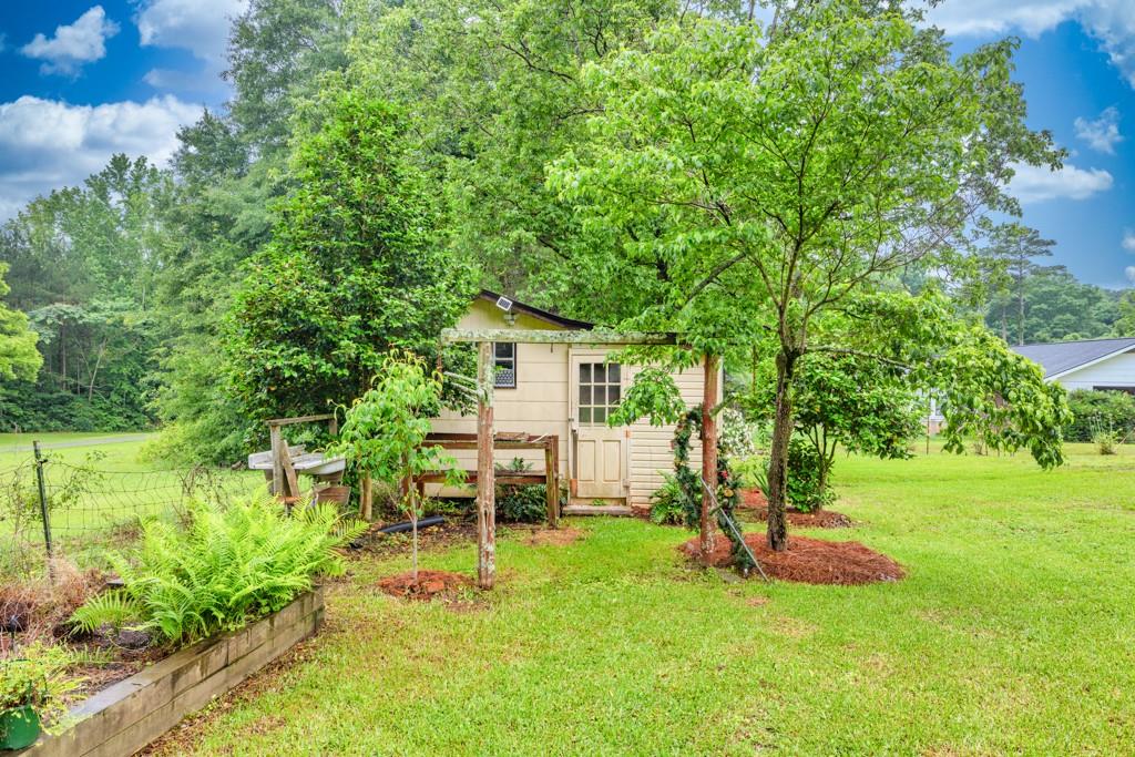 8140 Wood St Se, Covington, Georgia image 2