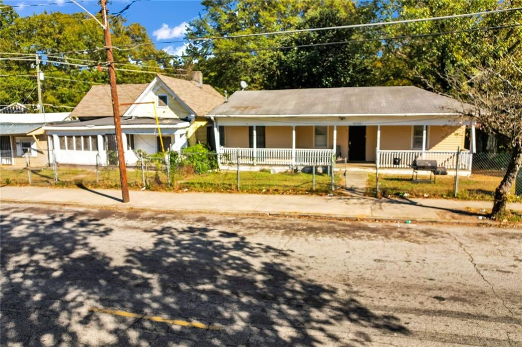 Attention investors and developers! Check this out: a package deal of three lots totaling .42 acres, including two duplexes and one single-family home. Each lot is priced individually to simplify your investment decision.
Seller is looking to sell all three properties at the same time. The properties are located at: * 1644 Lakewood Ave. SE, 30315 (Duplex) * 1640 Lakewood Ave. SE, 30315 (Duplex) * 1653 Richmond Ave. SE, 30315 (Single Family Home). All three with commercial zoning, these parcels offer a range of possibilities. Maintain them as rental properties with some upgrades, or take advantage of the zoning to develop multi-unit housing, mixed use buildings, or a series of single-family homes or townhouses. Located on Lakewood Avenue, close to the Lakewood Amphitheater and The Ron Clark Academy, the area is experiencing a surge in new construction and development, signaling a prime time to invest!