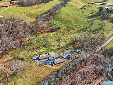 139 Knight Road Ellijay GA 30540