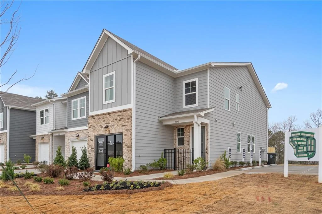 532 Crown Ridge Drive
