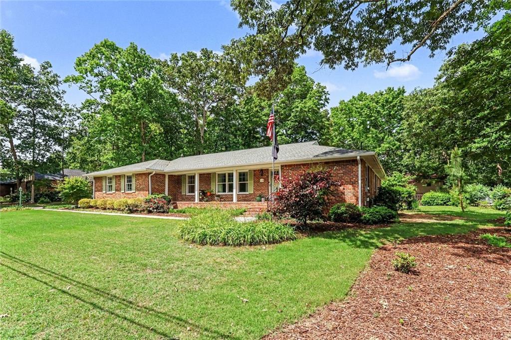 119 Windwood Way